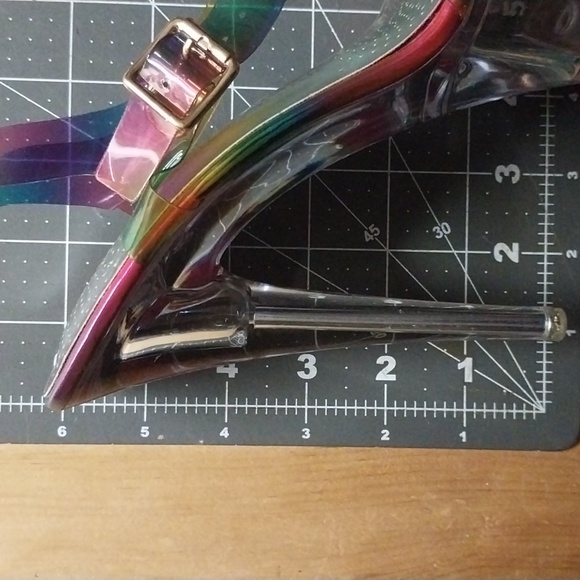 Rainbow high heels - Picture 8 of 9